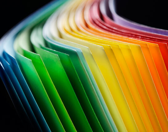 紙の色とその影響