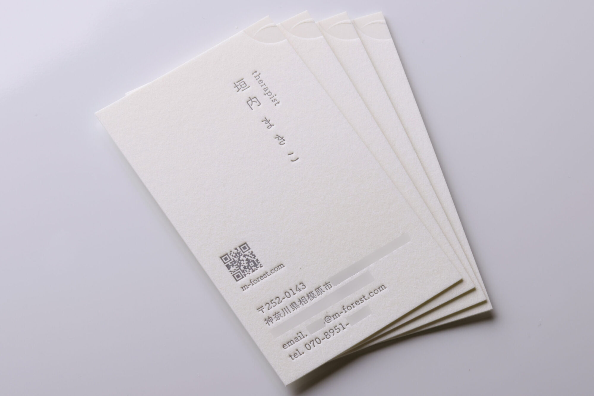 名刺活版印刷_白とスミ