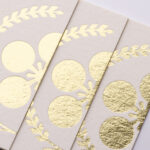 新バフン紙に箔押し金と活版印刷での名刺