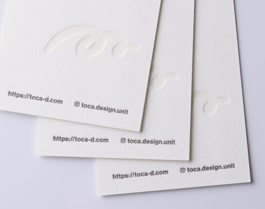 メジュームとスミの2色活版印刷