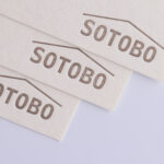 裏面共通の3名様の活版印刷名刺