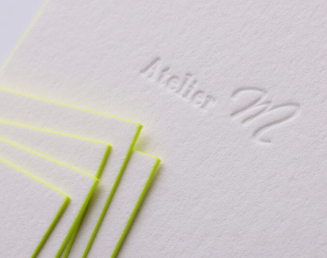 蛍光黄_小口染め_名刺