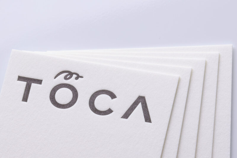 特AクッションF0.6_活版名刺