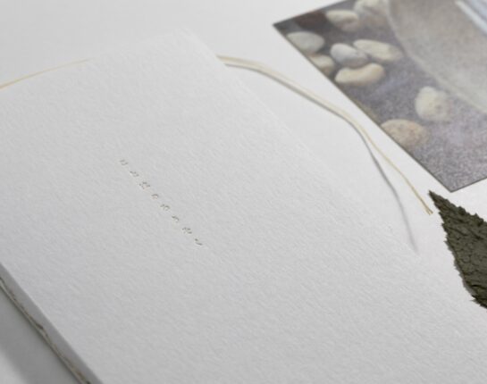 ブランドブック_表紙_活版印刷