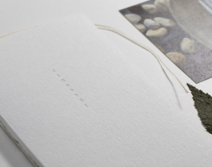 ブランドブック_表紙_活版印刷