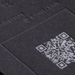 黒紙に銀とメジューム2色活版印刷ショップカード