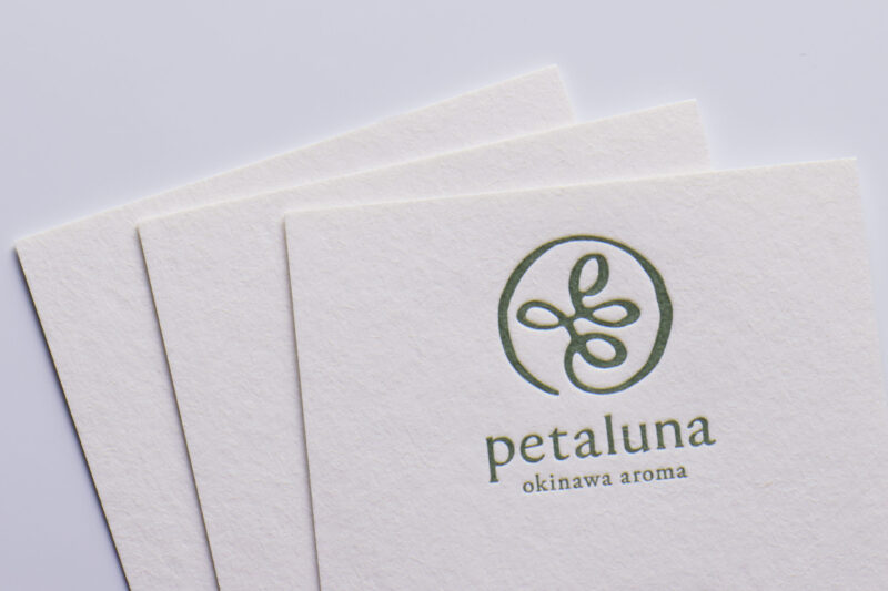 ハーフエアコットン　DIC特色名刺