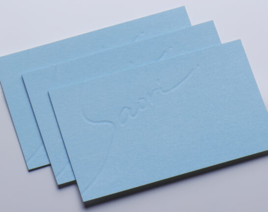 ベタと空押し_名刺