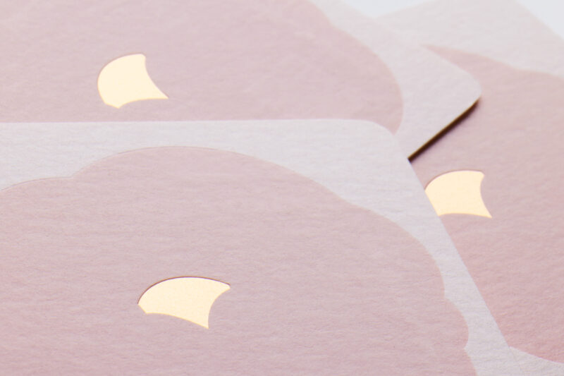 特色2色に金箔押し名刺