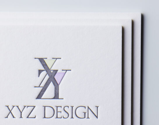 ロゴが3色活版印刷