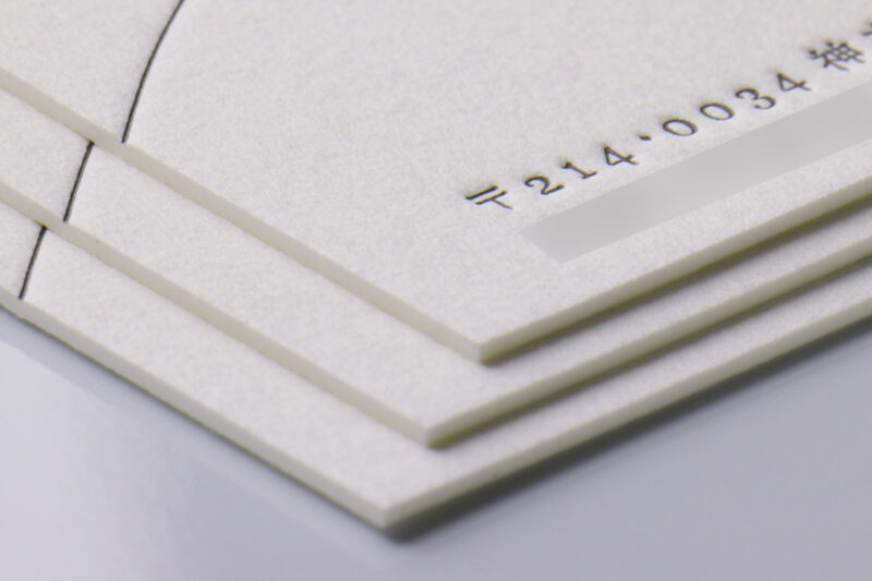 特ＡクッションＦ_名刺_ヘビープレス